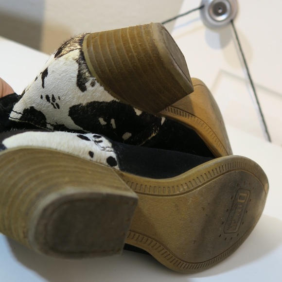 Dingo Buck the Rules Leather Ankle Boots Pieced Fur Suede Snip Toe Country Comfy - Picture 8 of 14